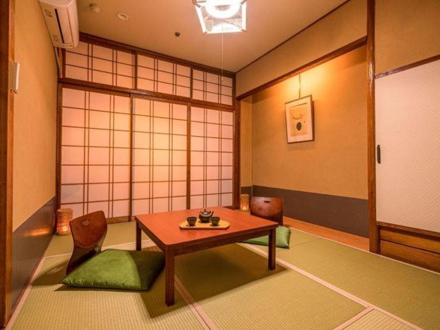 Готель Ooedo Onsen Monogatari Yamashiro Saichoraku Каґа Екстер'єр фото